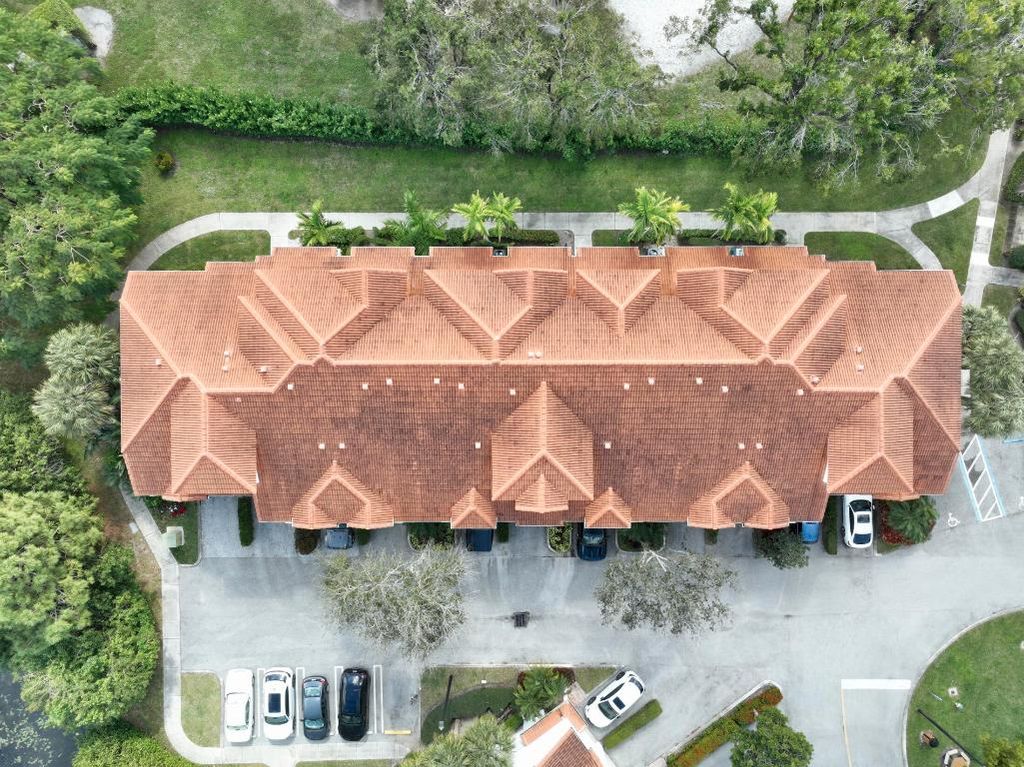 2020 Alta Meadows Lane 503, Delray Beach, FL 33444