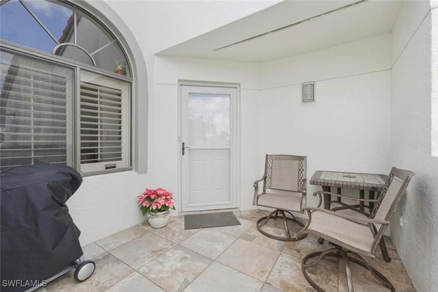 571 Beachwalk CIR S201, Naples, FL 34108