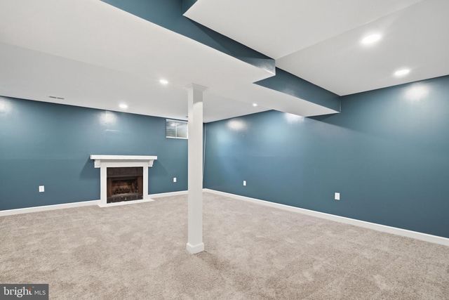 12120 STONEFORD DR, Woodbridge, VA 22192