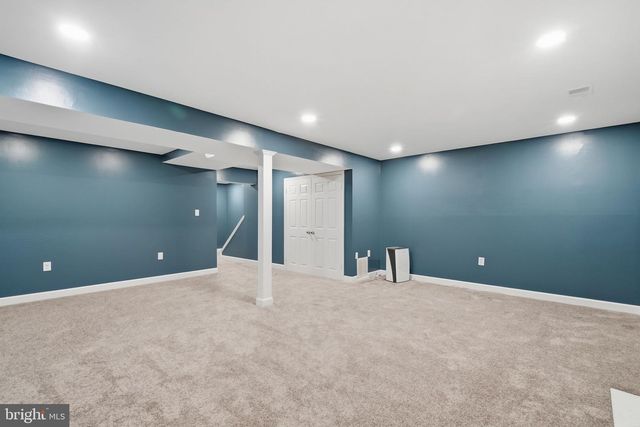 12120 STONEFORD DR, Woodbridge, VA 22192