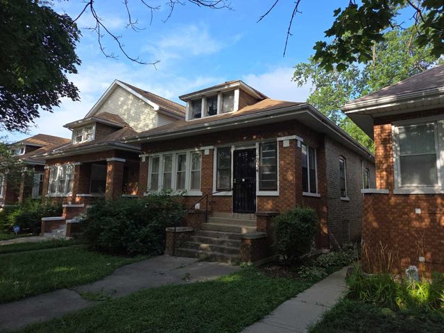 7634 S Loomis Boulevard, Chicago, IL 60620