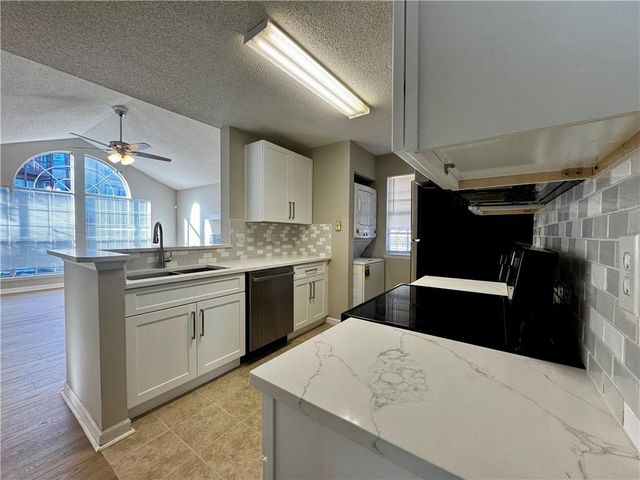 1107 Sandy Lane Drive, Alpharetta, GA 30022