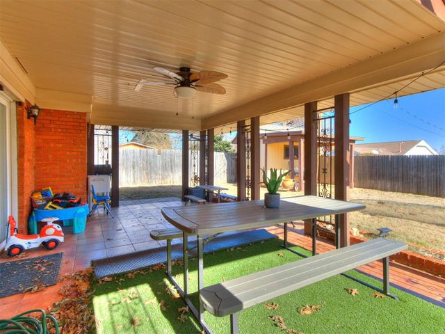 11012 Greystone Avenue, The Village, OK 73120