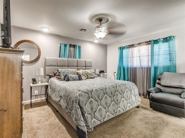 11012 Greystone Avenue, The Village, OK 73120