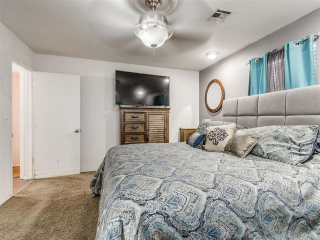 11012 Greystone Avenue, The Village, OK 73120