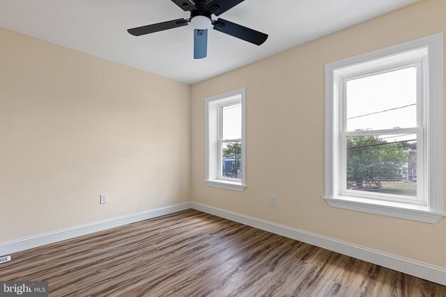1215 W 2ND ST, Wilmington, DE 19805
