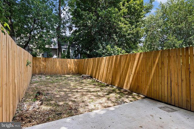 1215 W 2ND ST, Wilmington, DE 19805