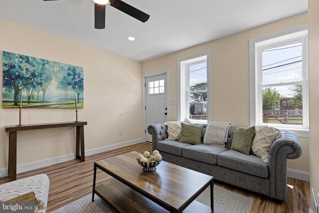 1215 W 2ND ST, Wilmington, DE 19805