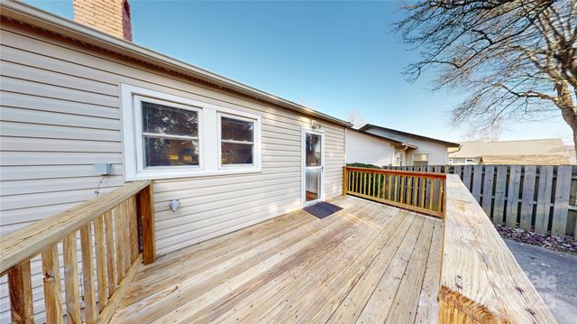 331 Probart Street, Brevard, NC 28712