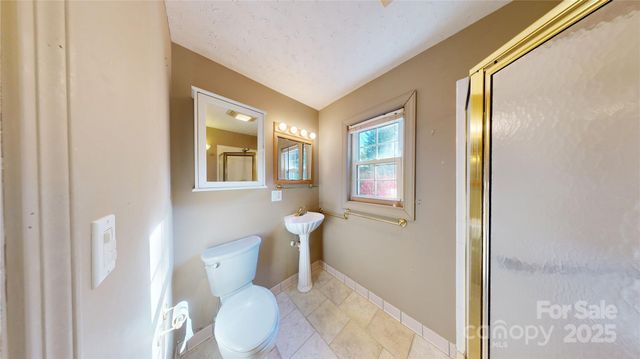 331 Probart Street, Brevard, NC 28712