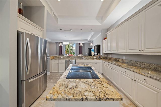 3405 54TH DRIVE W 102, Bradenton, FL 34210