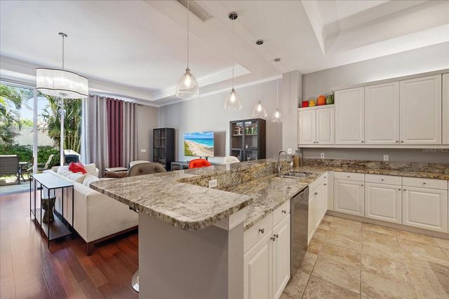 3405 54TH DRIVE W 102, Bradenton, FL 34210