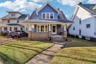 2458 East Avenue, Akron, OH 44314
