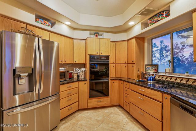2932 Winter Set Road, Las Cruces, NM 88005