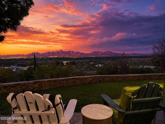 2932 Winter Set Road, Las Cruces, NM 88005