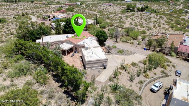 2932 Winter Set Road, Las Cruces, NM 88005