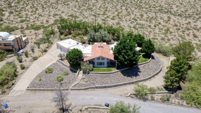 2932 Winter Set Road, Las Cruces, NM 88005