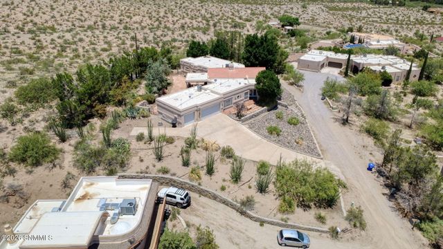 2932 Winter Set Road, Las Cruces, NM 88005