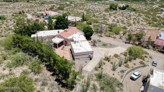 2932 Winter Set Road, Las Cruces, NM 88005