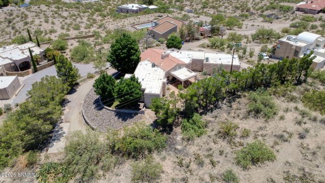 2932 Winter Set Road, Las Cruces, NM 88005
