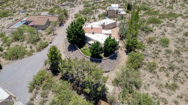 2932 Winter Set Road, Las Cruces, NM 88005