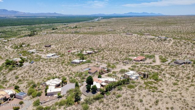 2932 Winter Set Road, Las Cruces, NM 88005