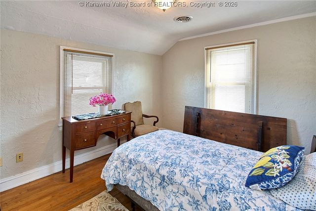 4014 MacCorkle Avenue Sw, South Charleston, WV 25309