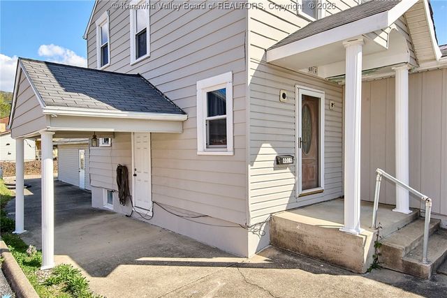 4014 MacCorkle Avenue Sw, South Charleston, WV 25309