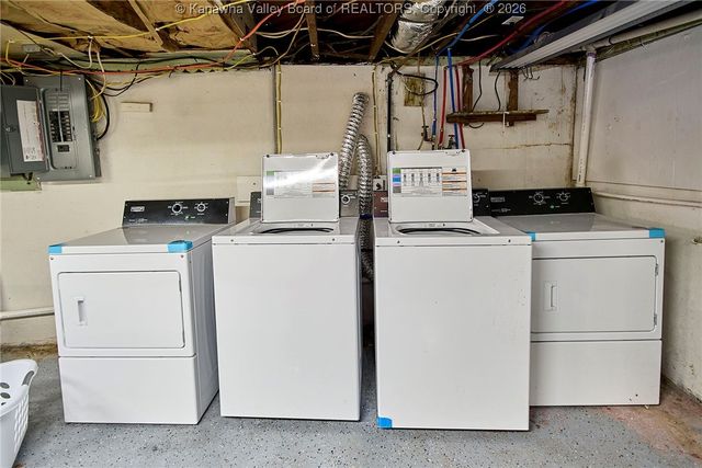 4014 MacCorkle Avenue Sw, South Charleston, WV 25309