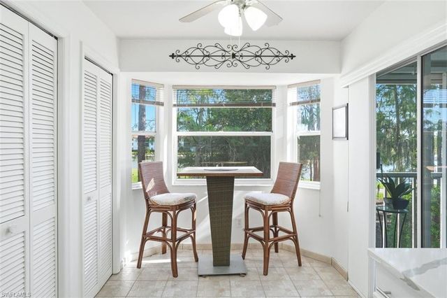 7320 Glenmoor LN 2206, Naples, FL 34104