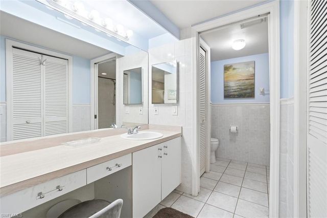7320 Glenmoor LN 2206, Naples, FL 34104