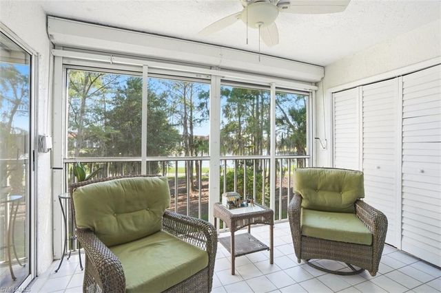7320 Glenmoor LN 2206, Naples, FL 34104