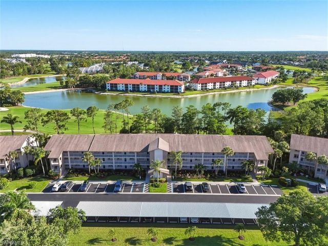 7320 Glenmoor LN 2206, Naples, FL 34104