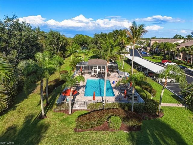 7320 Glenmoor LN 2206, Naples, FL 34104