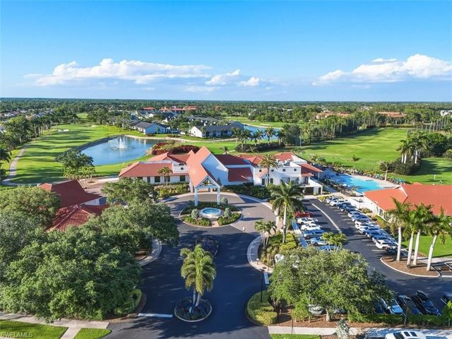 7320 Glenmoor LN 2206, Naples, FL 34104