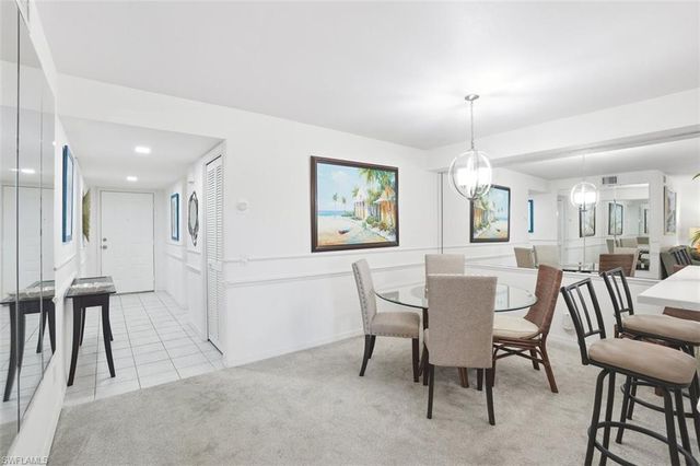 7320 Glenmoor LN 2206, Naples, FL 34104