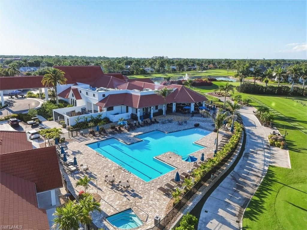 7320 Glenmoor LN 2206, Naples, FL 34104