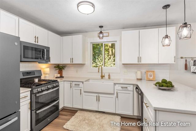 10333 Meadowgate Drive, Sparta, MI 49345
