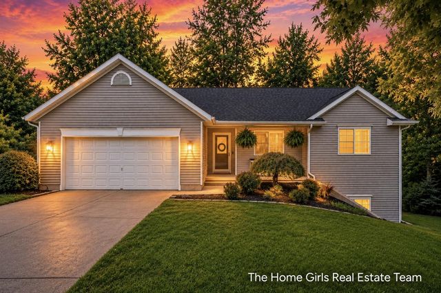 10333 Meadowgate Drive, Sparta, MI 49345