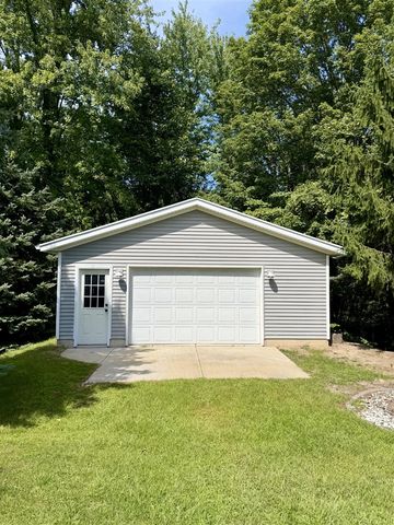10333 Meadowgate Drive, Sparta, MI 49345