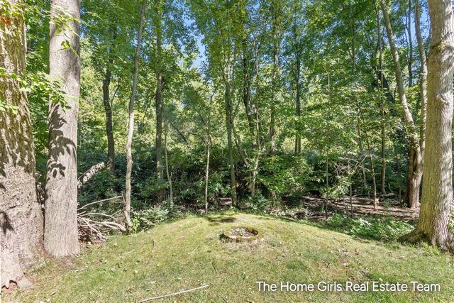 10333 Meadowgate Drive, Sparta, MI 49345