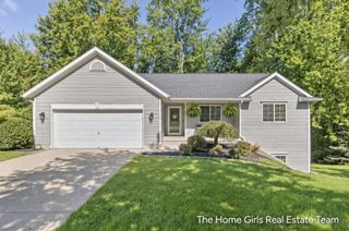 10333 Meadowgate Drive, Sparta, MI 49345