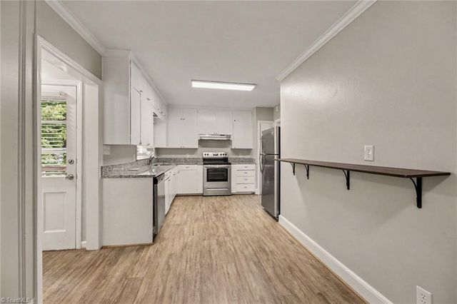 1900 Independence Road, Greensboro, NC 27408
