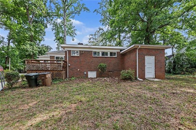 1900 Independence Road, Greensboro, NC 27408