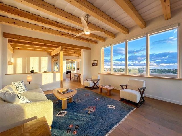 3 Manzano Court, Santa Fe, NM 87508