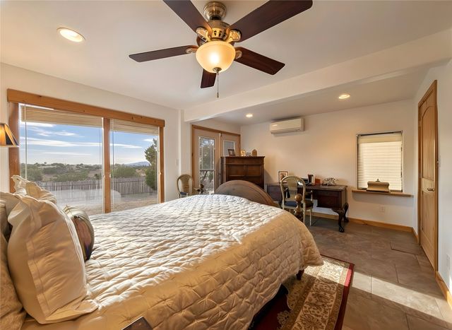3 Manzano Court, Santa Fe, NM 87508