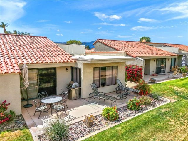 40514 Bay Hill Way, Palm Desert, CA 92211