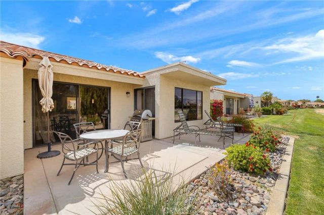 40514 Bay Hill Way, Palm Desert, CA 92211