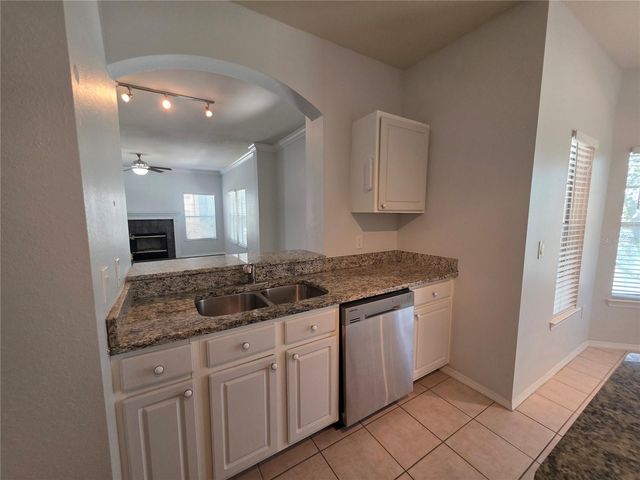 191 VILLA DI ESTE TERRACE 205, Lake Mary, FL 32746