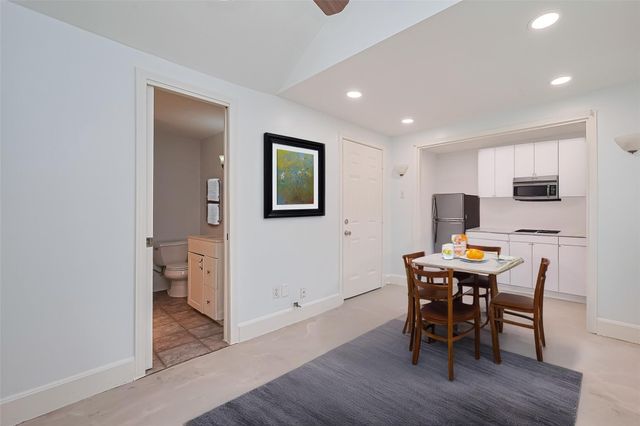 501 Gale Street, Houston, TX 77009